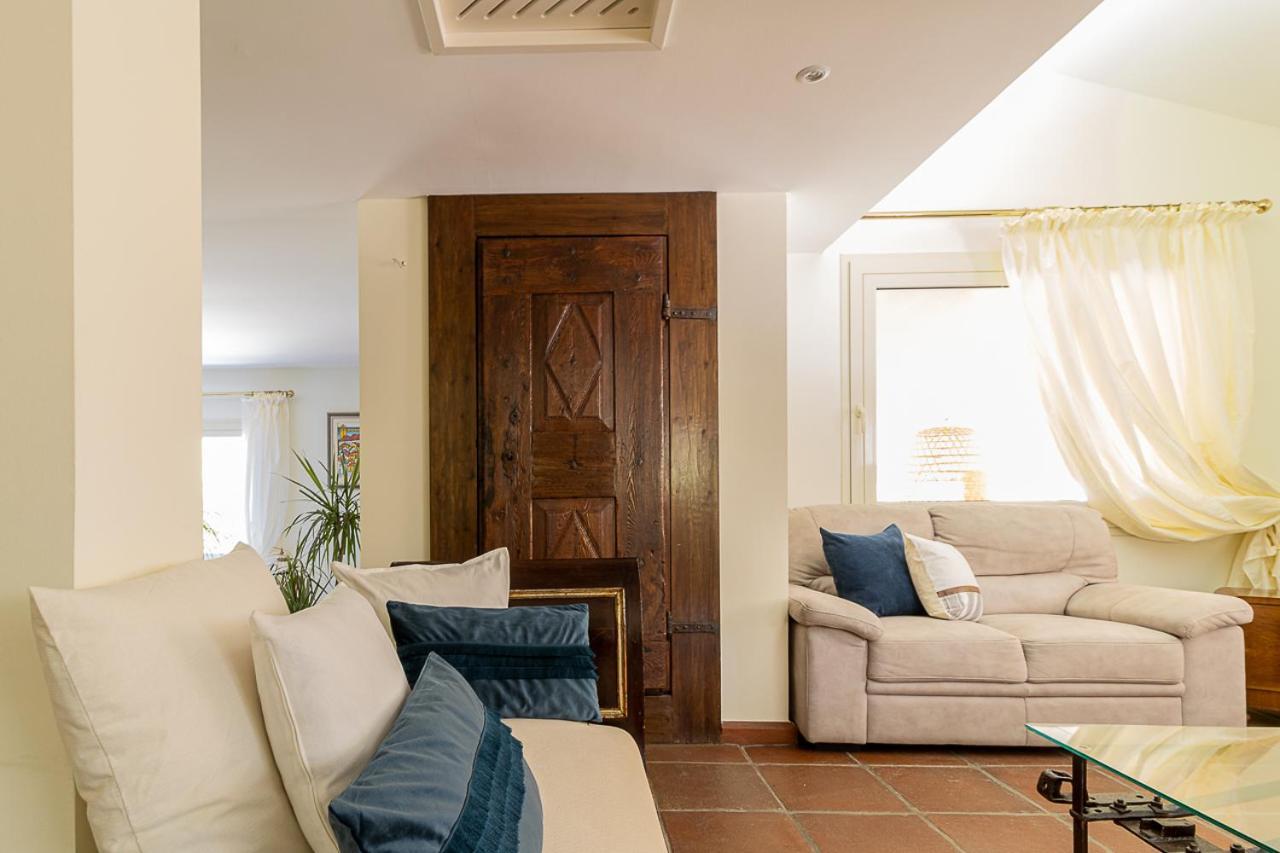 Villa Caterina La Maddalena  المظهر الخارجي الصورة